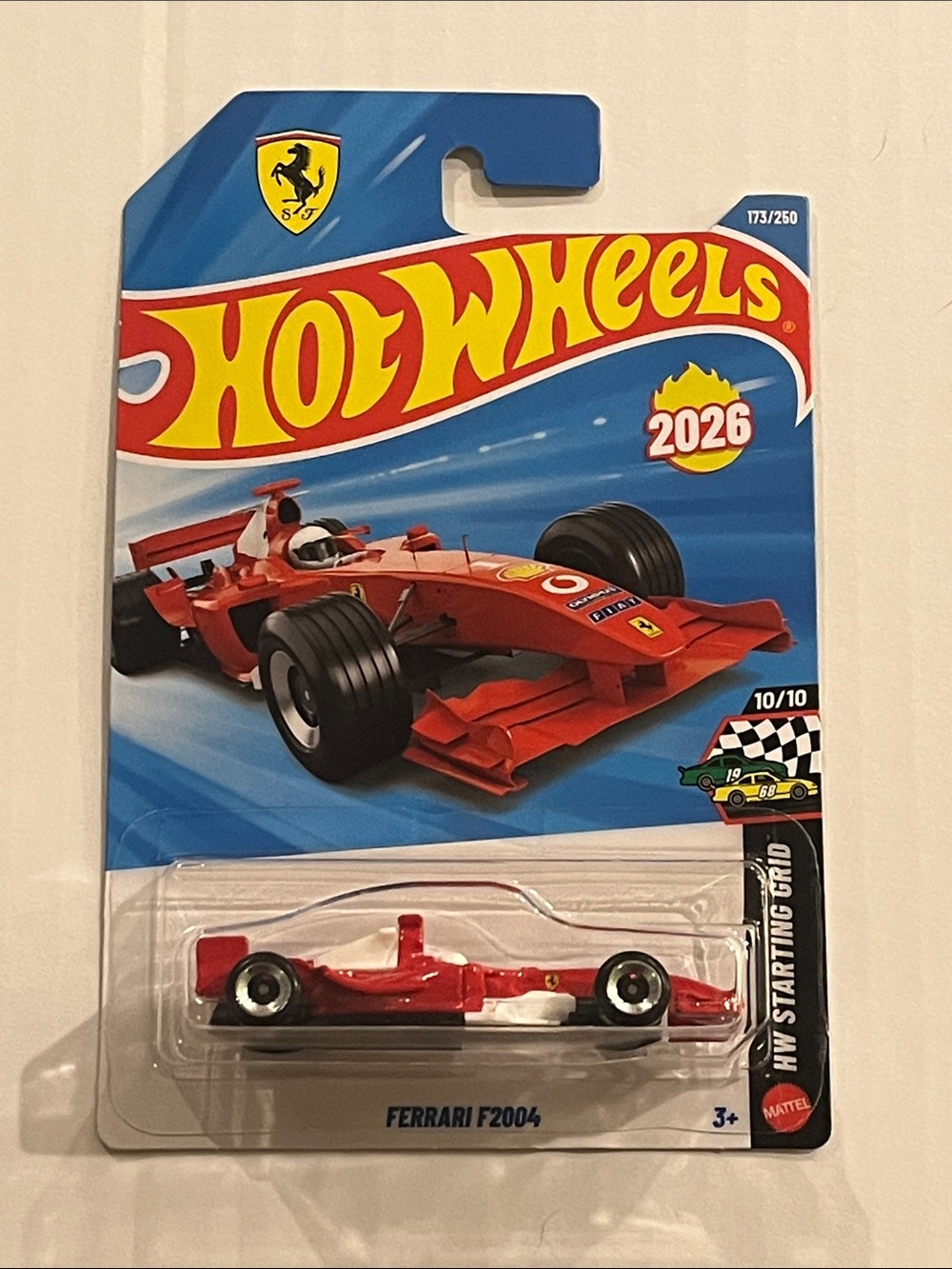 Hot Wheels Ferrari F2004 F1 Toy Car new 1/64